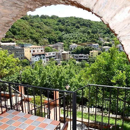 Palazzo Lupo 3*