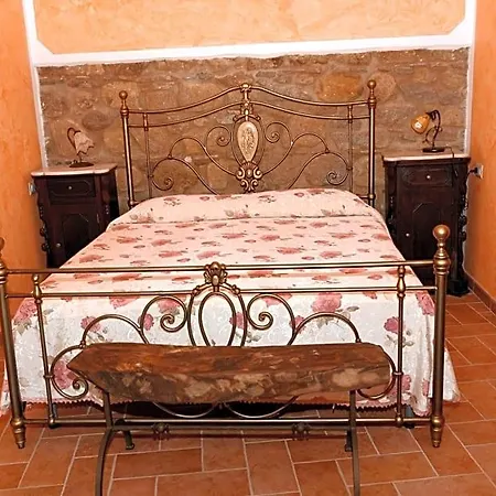 فندق مبيت وإفطار Palazzo Lupo سنتولا