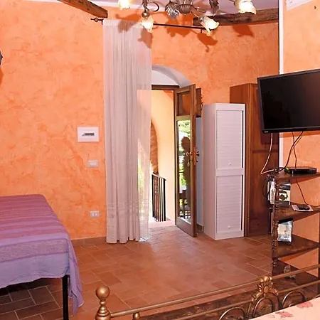 Palazzo Lupo فندق مبيت وإفطار 3*